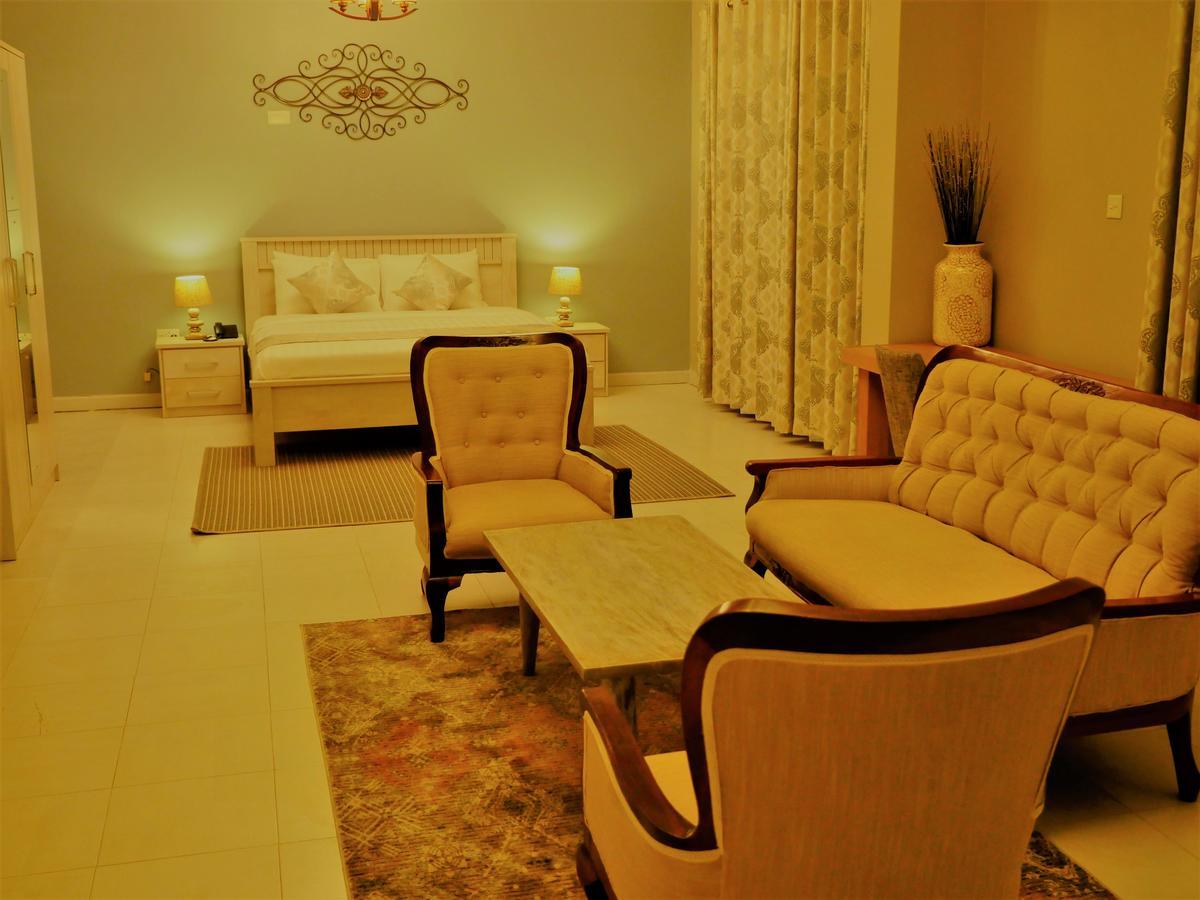 Ivory Castle Limited Otel Kampala Dış mekan fotoğraf