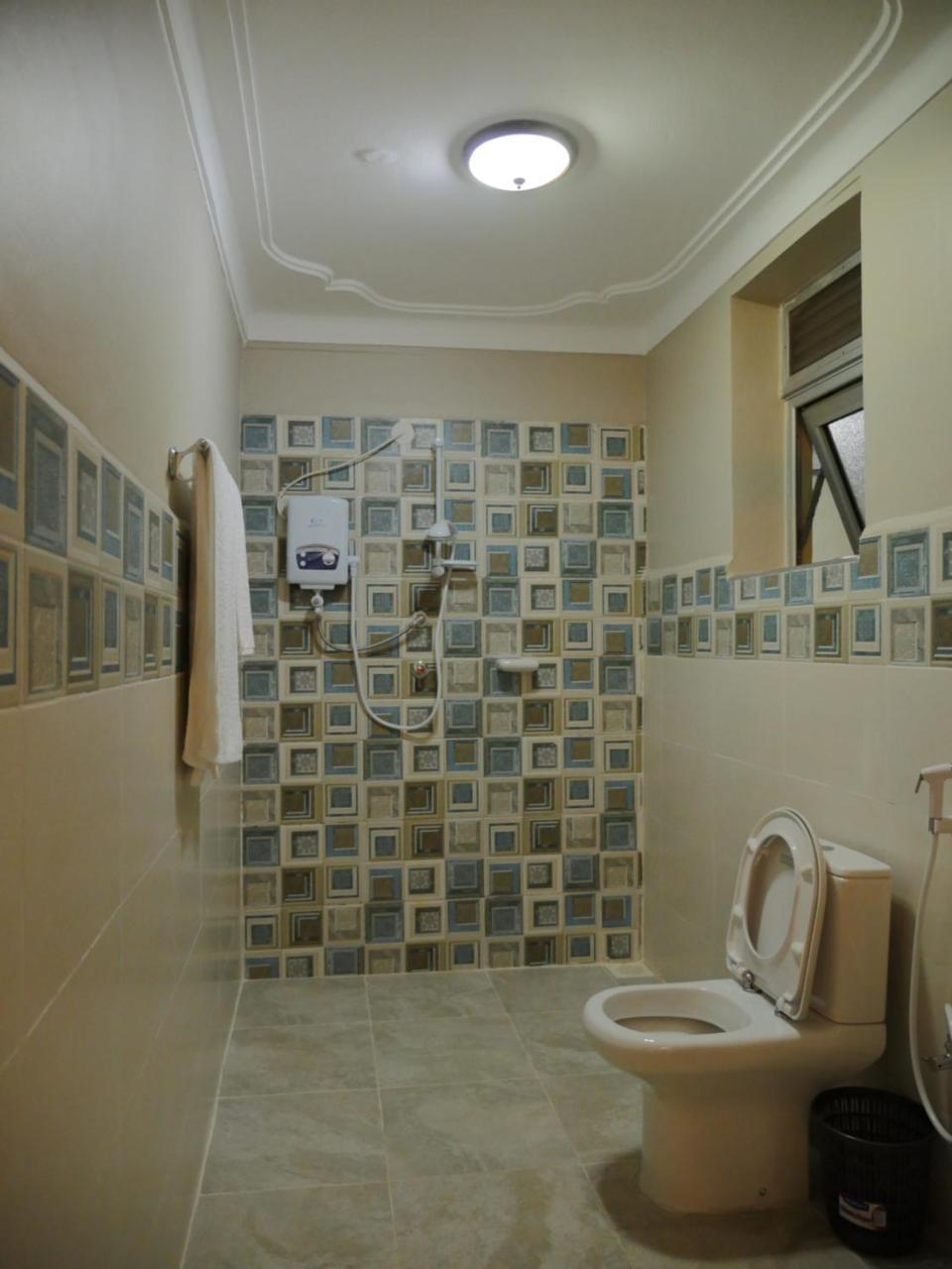 Ivory Castle Limited Otel Kampala Dış mekan fotoğraf